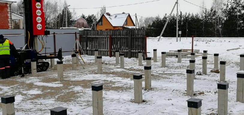 Фундамент на забивных ЖБ сваях