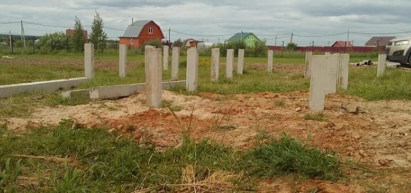 Фундамент на забивных ЖБ сваях